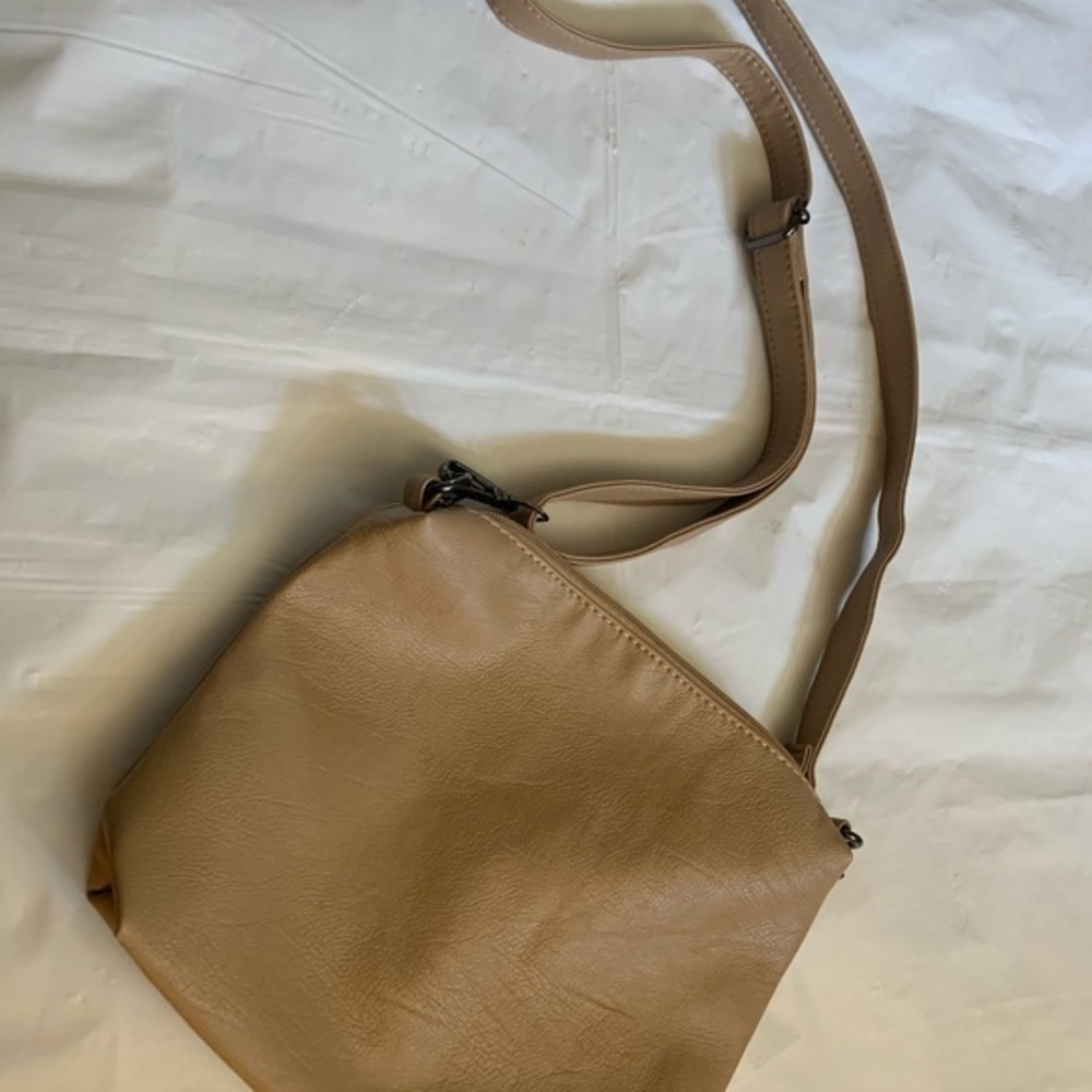 Small Purse - Picture 2 of 8
